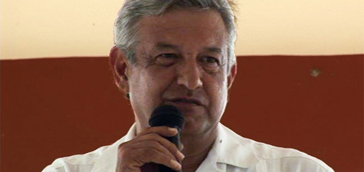 AMLO bei einer Rede in Yukatan 2008