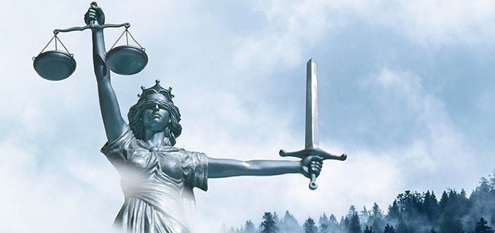 Justitia ist eine Frau